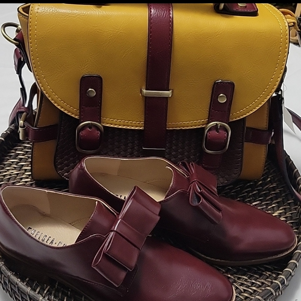Chanel Burgundy Leather Women's Shoes - Picture 13 of 13
